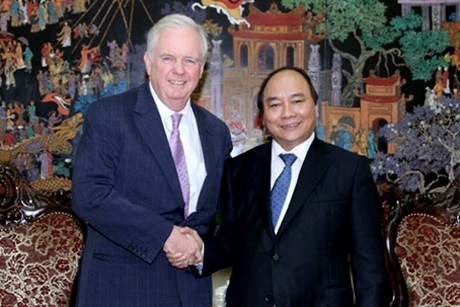 Deputy PM receives advisor to Harvard Vietnam Program - ảnh 1